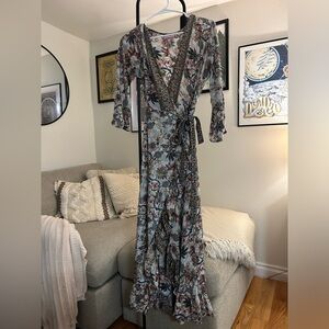 Vienna Size Medium Vintage-looking Floral Print Dress
